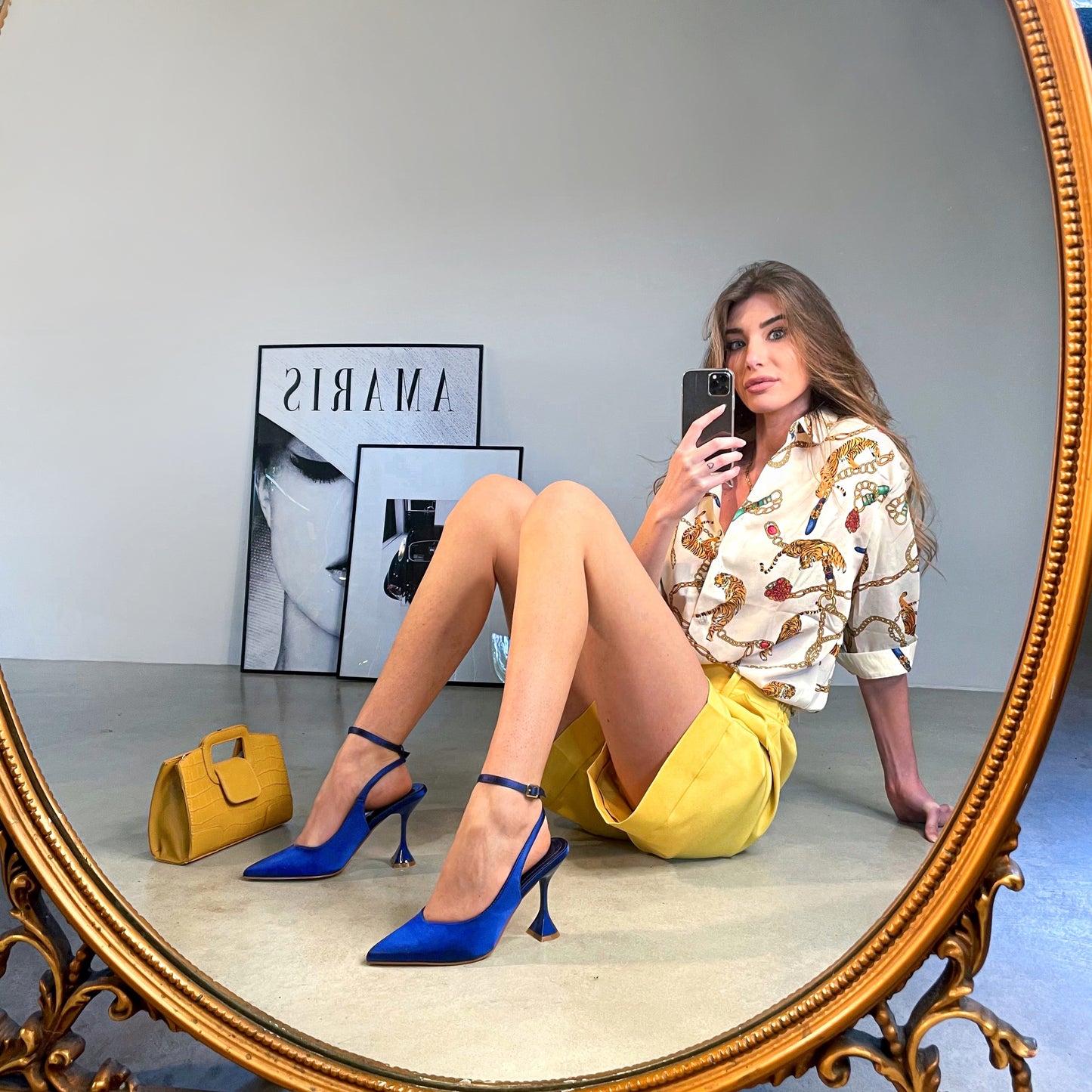 Décolleté raso blu