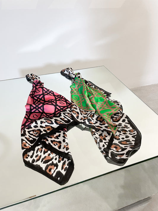 Foulard animalier verde/fucsia